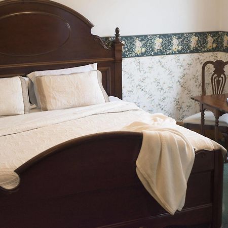 Decker Hotel & Bar Maquoketa Экстерьер фото